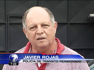 Oficial de Tránsito pensionado exige que el MOPT le pague 20.000 horas extras