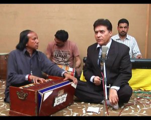 Shafiq ul Rehman Dil Main To Muhabat He Lekin Live Raja Studio Faisalabad - YouTube