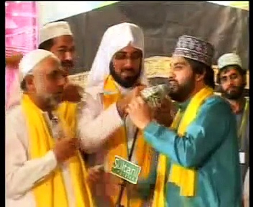 ravi dekande mere data Hafiz noor sultan Naat by Dailmotion