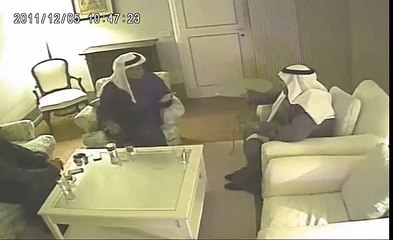 شوفو عينه من الاشرطه ... واحكم .... واعرف ليش حفظ البلاغ رشوة قاضي كويتي ؟؟؟؟