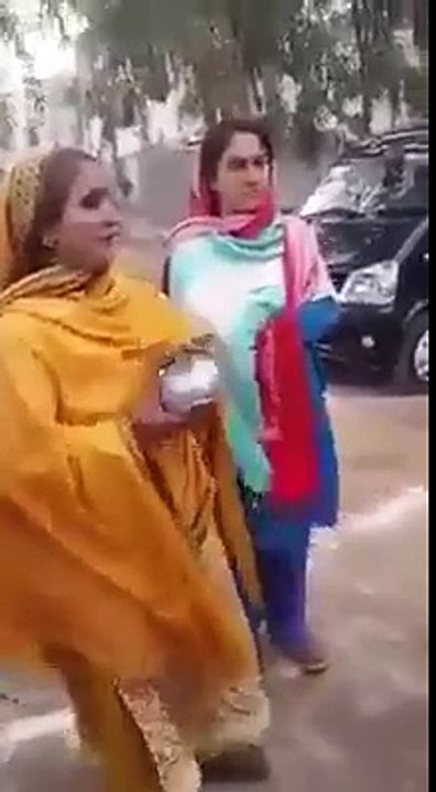 Desi Justin Bieber in Nut Style - Bieber's Sister in Punjab - Justin Sisters