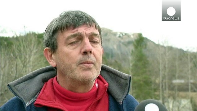 Parecía que el avión se había pulverizado, que se lo había tragado la montaña