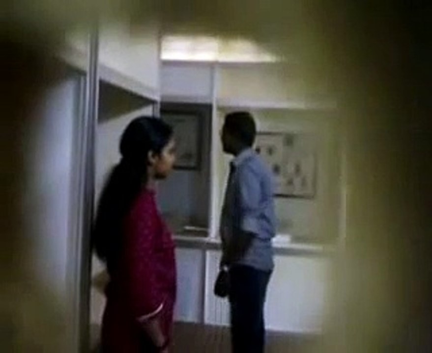 LOvers-kissing-video-leaked