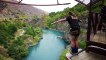 Yeni Zelanda'da bungee jumping yapan çılgınlar
