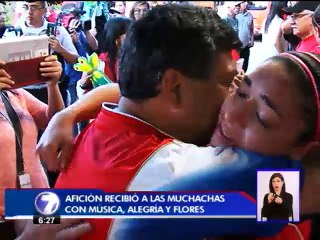Afición recibió a Selección sub-20 femenina clasificada al Mundial