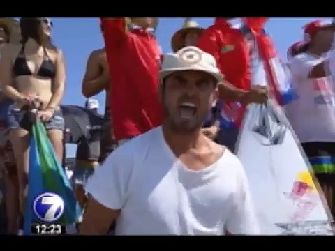 'Cali' Muñoz vence a Gabriel Medina en primera ronda del Hurley Pro