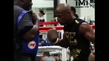 Floyd Mayweather training hit a Machine Mayweather Vs Pacquiao 2015