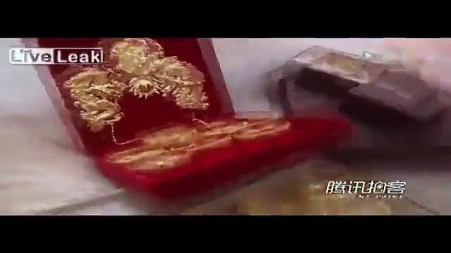 وايقول الطفلة التونسية تتشرط تفرج فال صياغة متع بنات الصين هههه