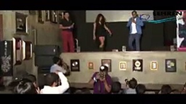 Holy S T- Priyanka Chopra Copies Jennifer Lopez.mp4