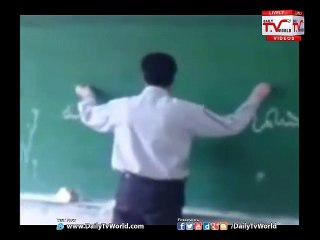 What a Talent - Dual Hands Writing at same time Mashaa Allah