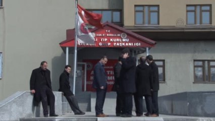 Halk Otobüsünün Çarptığı Üniversite Öğrencisinin Annesinin Kürtçe Ağıtları