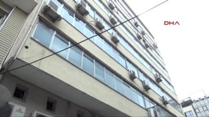 İzmir Maliye Çalışanları, Çalışma Koşullarına İsyan Etti