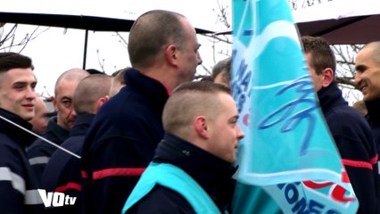 Les pompiers du Val-d'Oise en grève