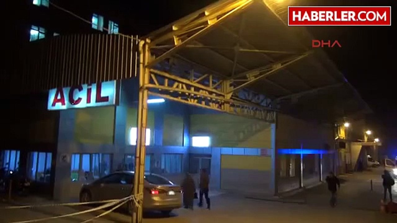 Gaziantep Çarptığı Cam Kapı, Üzerine Devrilip Şah Damarını Kesti