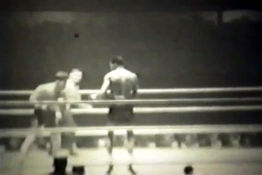 Sugar Ray Robinson vs Sammy Angott III 1946-03-04