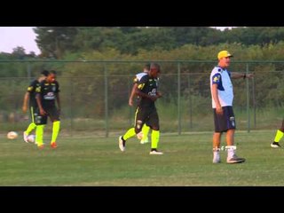 Sub-17: Seleção treina antes de jogo decisivo contra o Paraguai