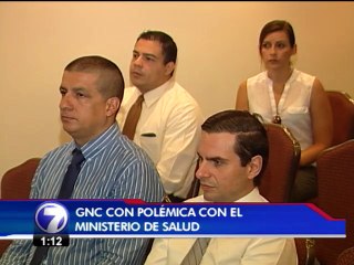 GNC cierra 33 tiendas en medio de conflicto con el Ministerio de Salud