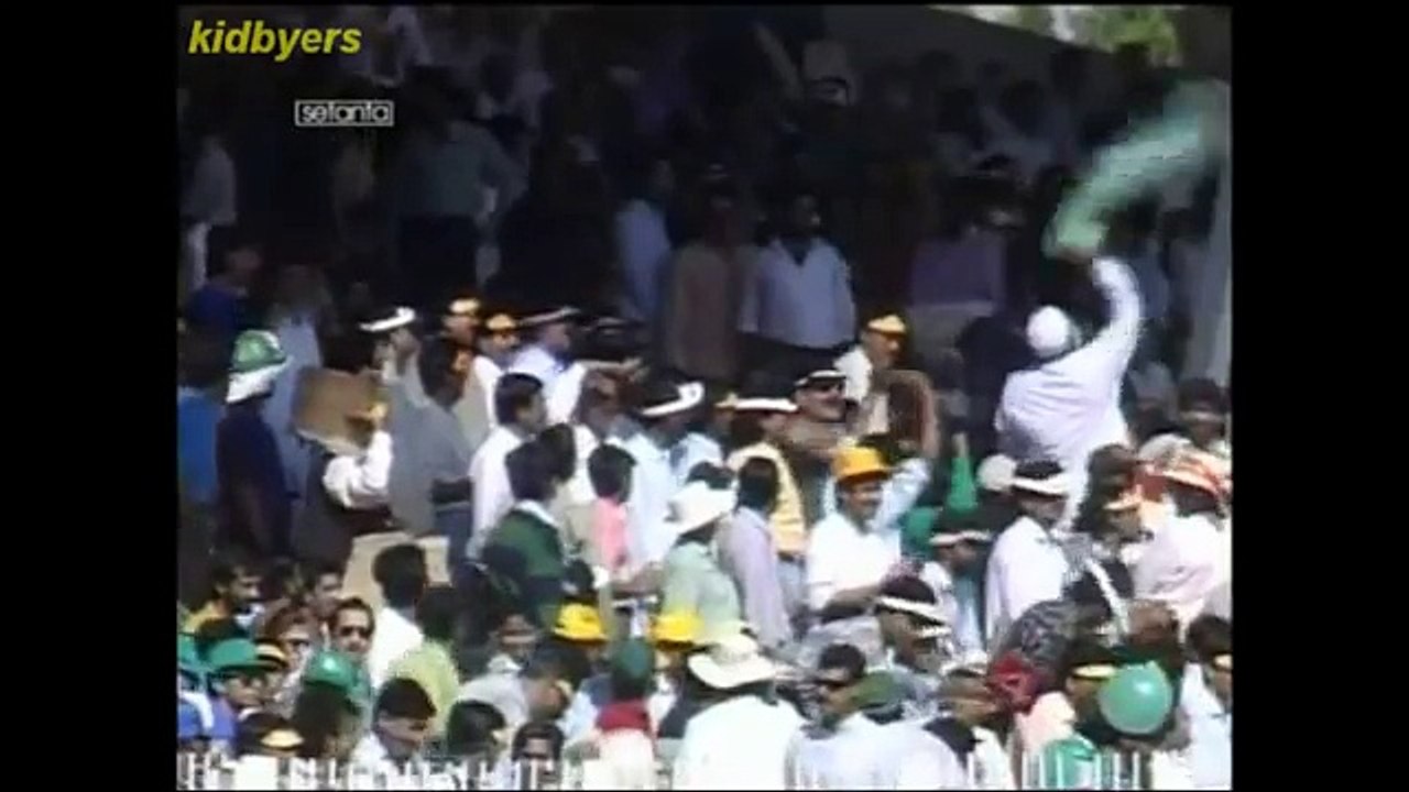Pakistan vs India 1994 Pepsi Austral-Asia Cup Sharjah Match Highlights