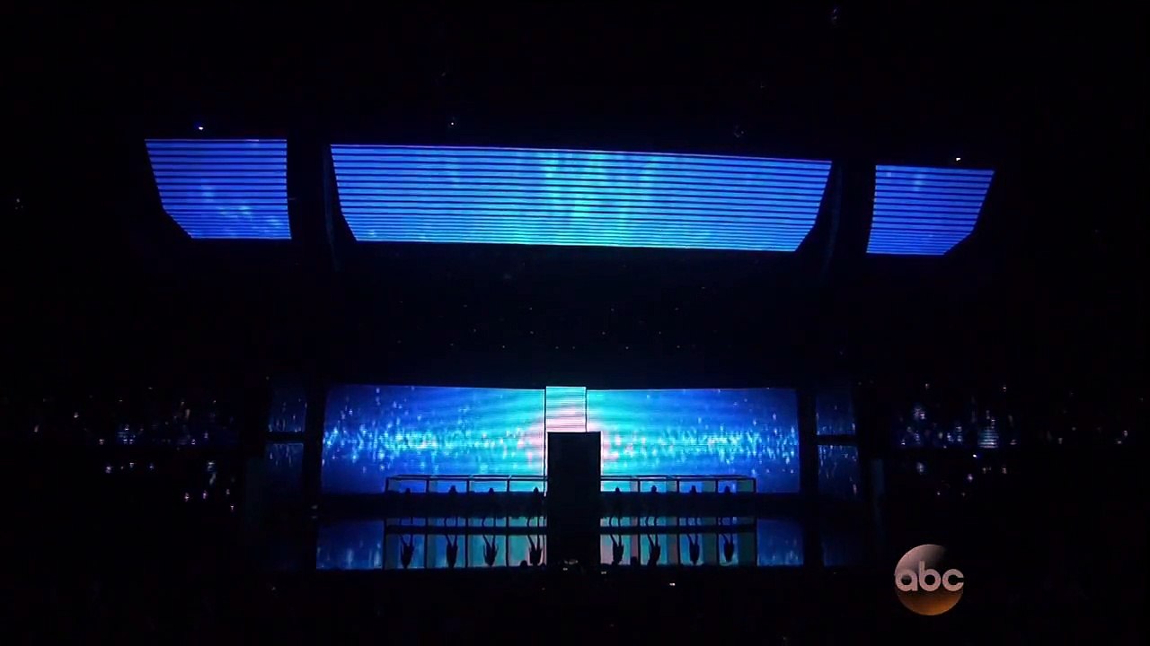 Jennifer Lopez , Iggy Azalea – Booty (American Music Awards 2014)