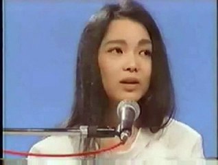 月見草の花・・山崎ハコ