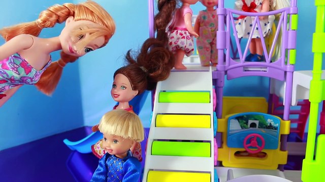 Frozen Parody CRUSH ON TOBY Disney Princess Anna s Kids play Barbie Playground ANNABELLE RUNS AWAY