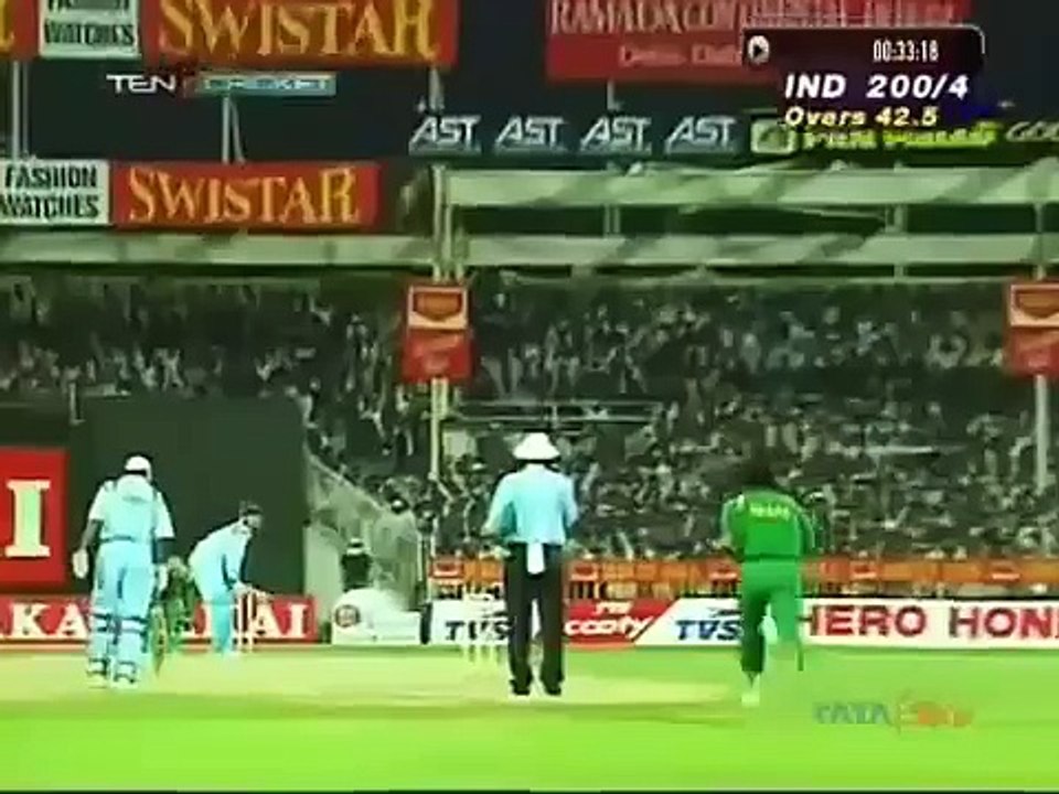 Wasim Akram v Saurav Ganguly     Classic Reverse swinging yorker