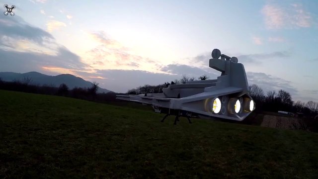 RC Imperial Star Destroyer Shoots ‘Lasers’ Across the Sky