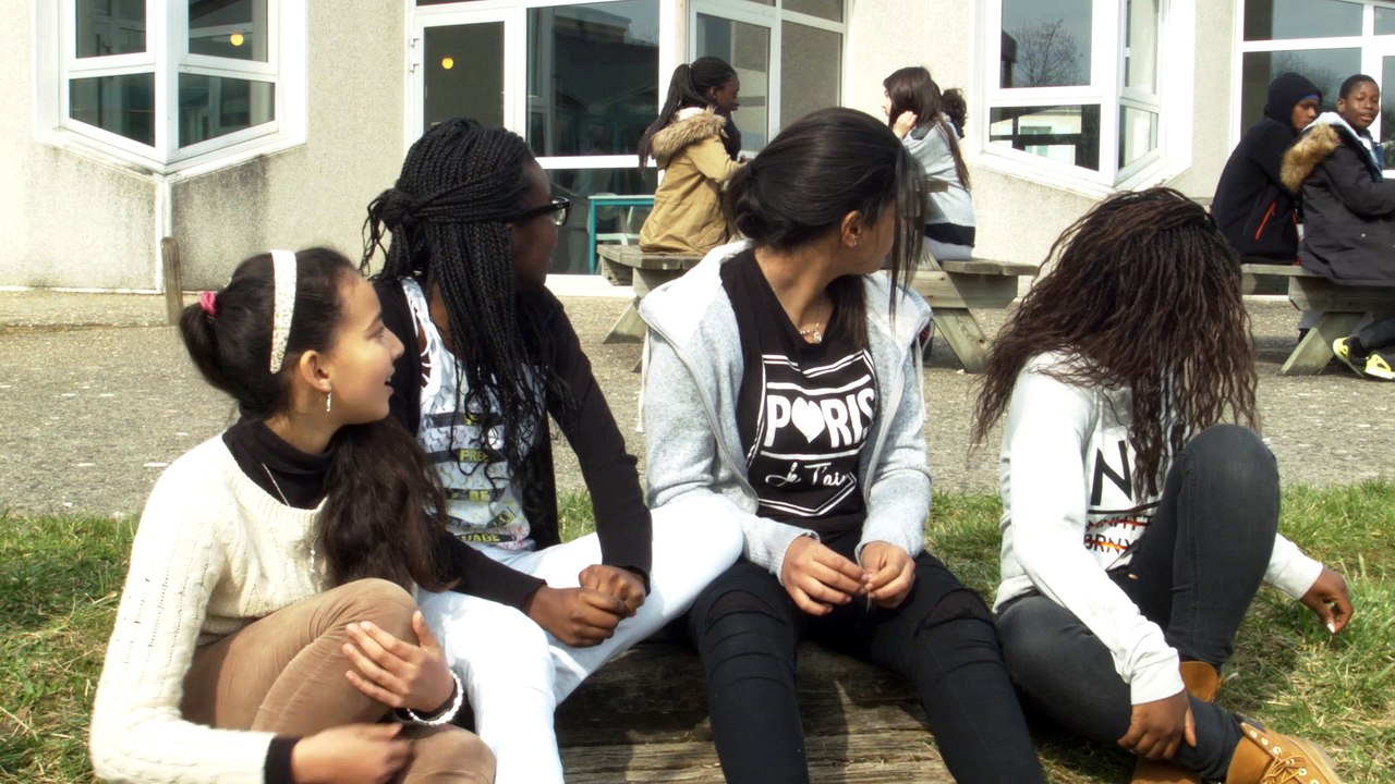 Atelier critiques filmées Mars 2015 collège korczaK