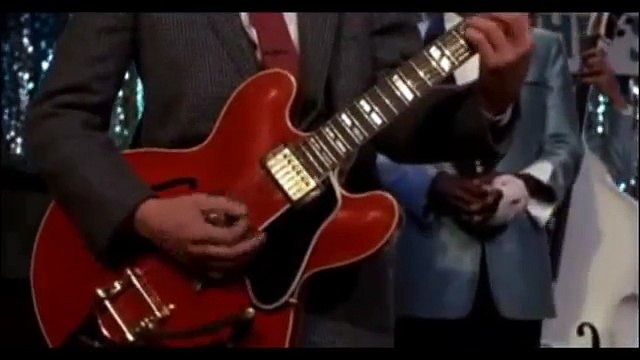 Back to the Future - rock'n roll scene (Marty McFly Johnny B. Goode )