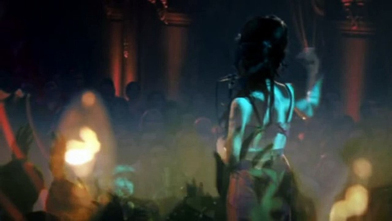 Amy Winehouse - Love Is A Losing Game