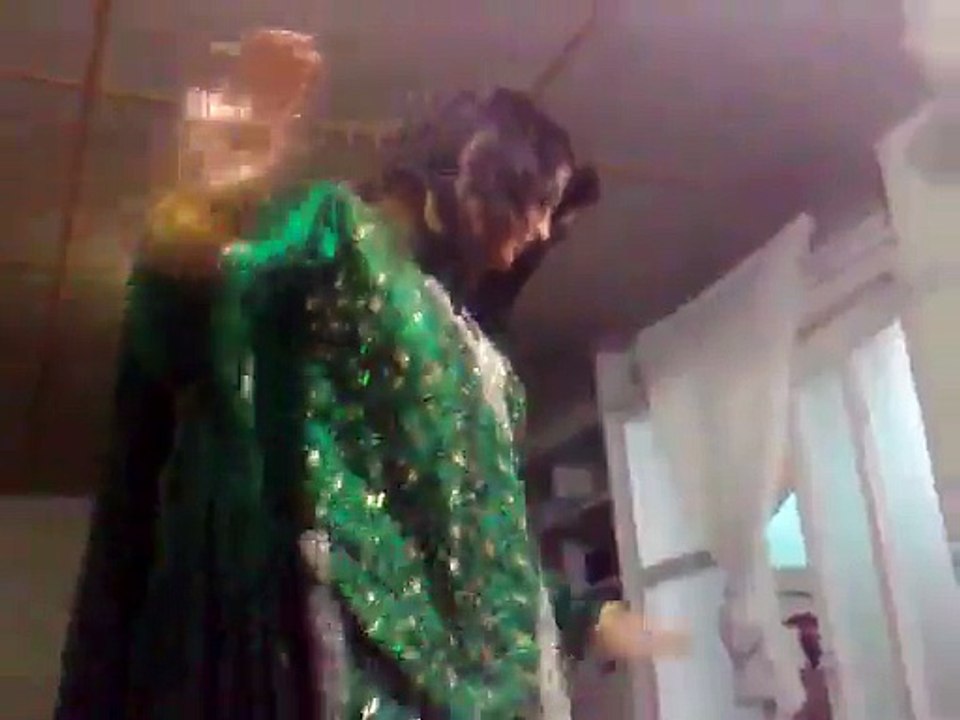 Paki dance new