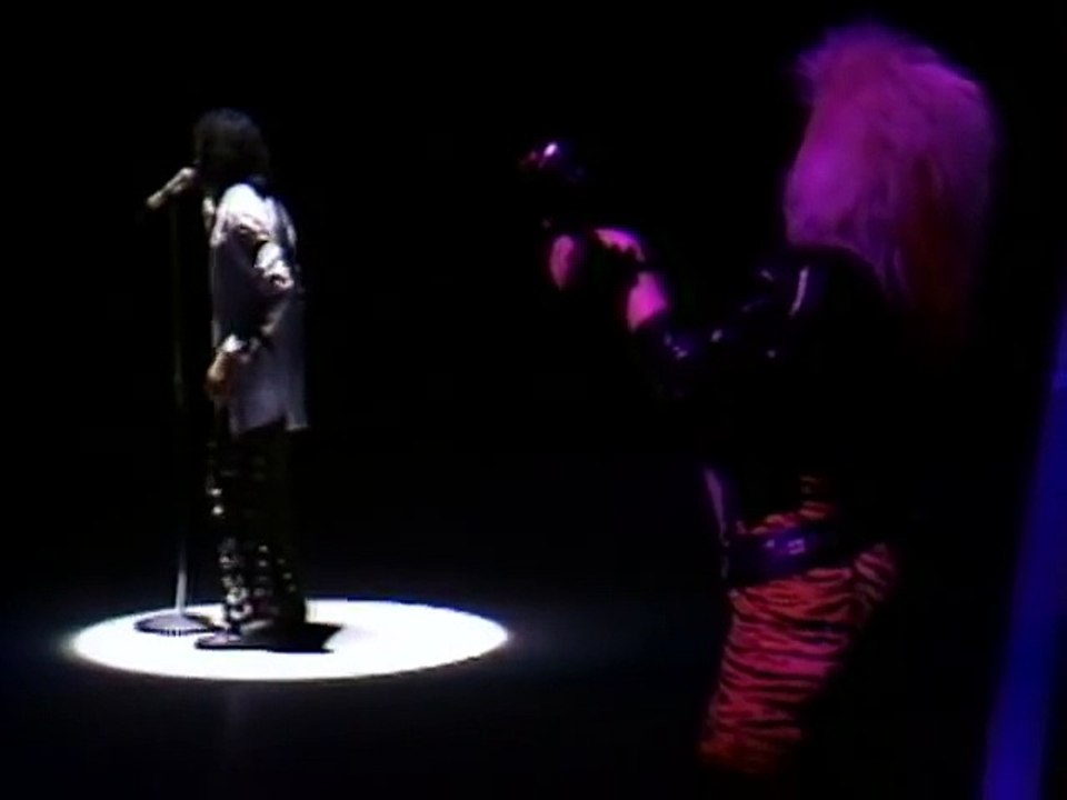Michael Jackson - Dirty Diana (Live)