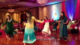 Indian Best Mehndi Night - Desi Girls Dance