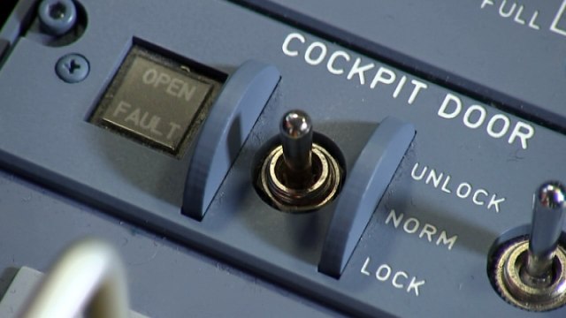 How Andreas Lubitz locked the pilot out of the cockpit