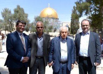 Nuri Pakdil Kudüs'e Kavuştu