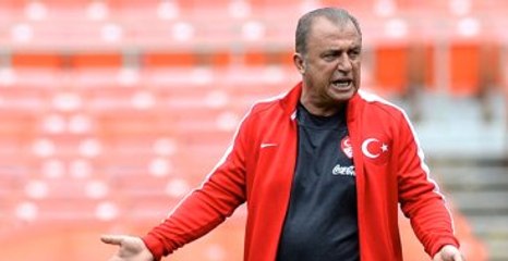 Terim: Emre'nin Yaptıklarını Tasvip Etmiyorum Ama Linç Etmemize Gerek Yok
