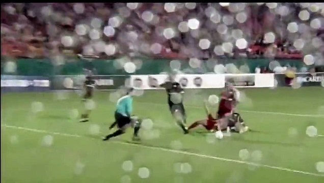 FOOTBALL MADNESS _ MESSI vs LUIS SUAREZ ✭ AMAZING GOALS ✭ TRICKS AND SKILLS ✭