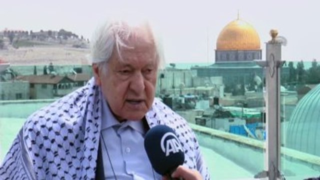 Kudüs Şairi Pakdil, Mescid-i Aksa'yı Ziyaret Etti