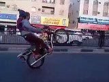 Isy kehtay hain Talent - Pakistani Bikers ny kamal kr diya - Duniya ko heraan kr diya - Video Dailymotion