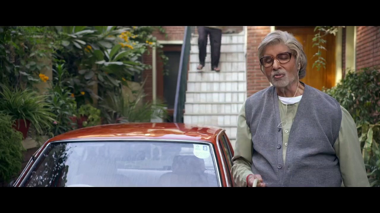 Piku - HD Hindi Movie Trailer [2015] Amitabh Bachchan, Deepika Padukone & Irrfan Khan