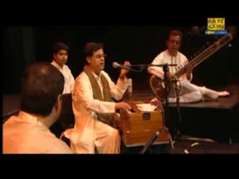 Maay Ni Main Ik Shikra Yaar & Chithi Na Koi Sandes.. Jagjit Singh Live