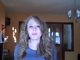Pretty Girl Singing a Beautiful Song amazing voice listen it