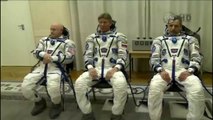 [ISS] Expedition 43 Crew Suit Up into Spacesuits for Launch