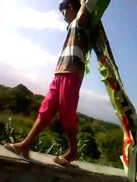 Kid Thinks He Can Fly