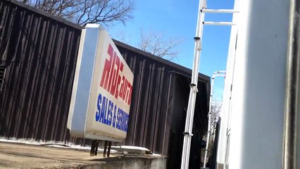 2001 Cedar Creek 34 foot 5th wheel travel trailer 3 SLIDE OUTS amazing !