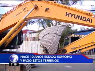 MOPT demolió edificaciones que habían sido expropiadas desde el 2004