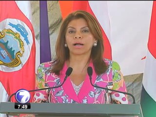 Analistas afirman que declaraciones de Arias contra Chinchilla se extralimitaron