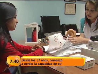 Sordera llevó a una joven a dar apoyo a personas con esta discapacidad