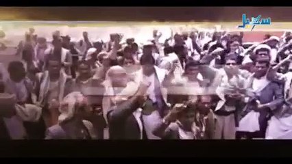 عجوز يمنية تبكي حرقة بسبب جرائم الحوثي