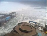 WhatsApp: olas llegaron hasta las calles en Punta Negra [VIDEO]